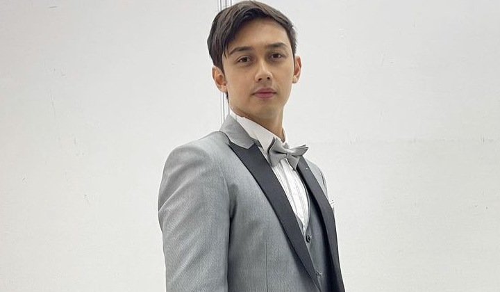 Foto: Dikaruniai Anak Pertama, Caesar Hito Ungkap Alasan Sang Putri Lahir di 9 November