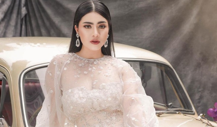 Foto: Sempat Ingin Normal, Felicya Angelista Akhirnya Lahirkan Anak secara Caesar Gegara Alasan Ini