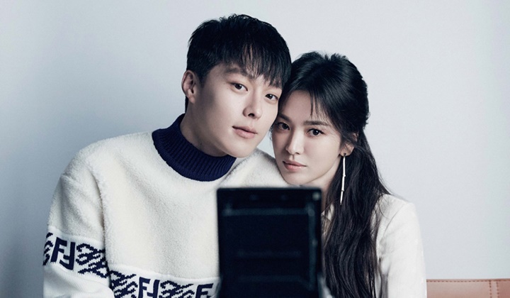 Foto: Song Hye Kyo Pamer Foto 'Kencan' Romantis dengan Jang Ki Yong di IG Pribadi