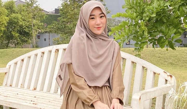 Foto:   Larissa Chou Lebih Bahagia Walau Jadi Ibu Tunggal