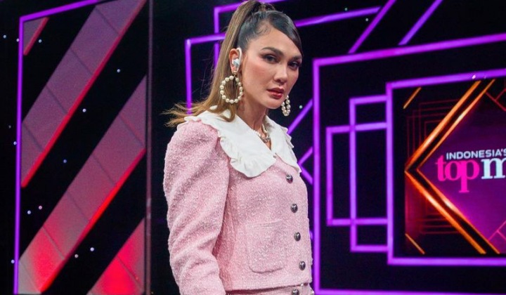 Foto: Duit Jutaan Raib Usai Ditipu, Luna Maya Ngaku Tak Sadar Diduga Kena Hipnotis